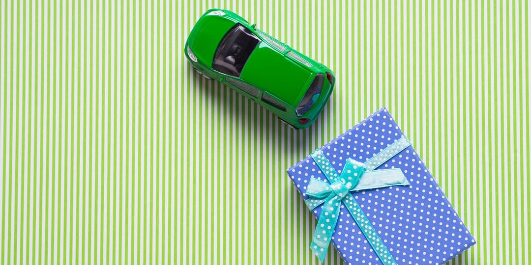 עובד קנה רכב חדש? פנקו אותו במתנה קטנה