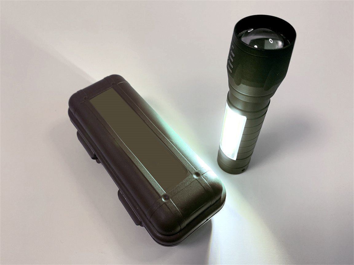 פנס מיני נטען במארז TG-8032_BK